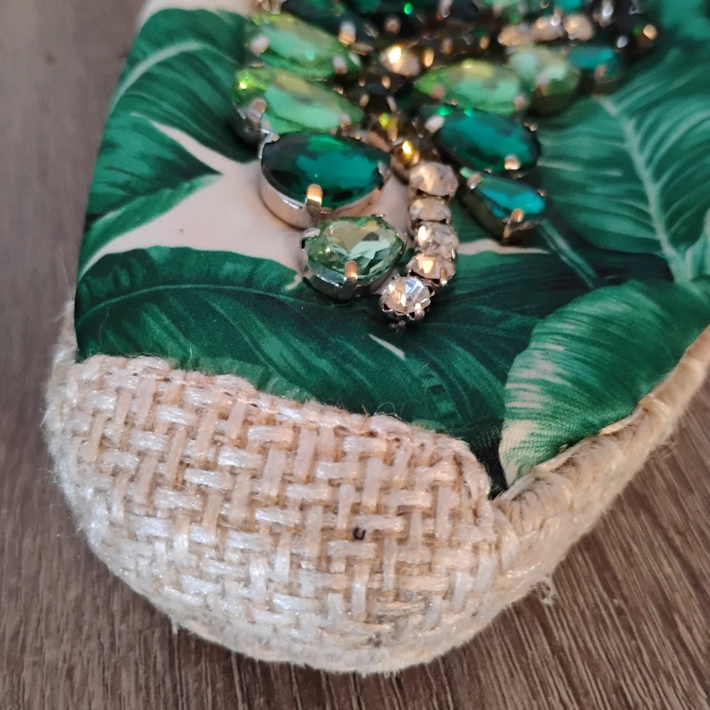 Chinese laundry Los Angeles Tropical Print/Embellish Espadrilles - Picture 2 of 11